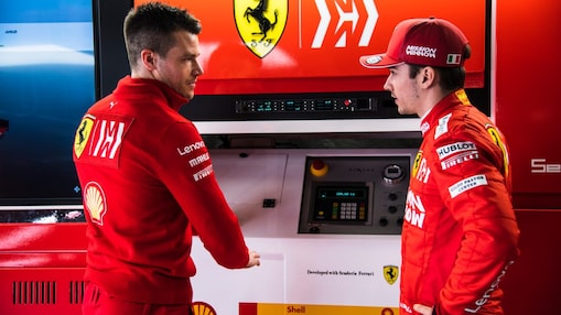 Shell et Charles Leclerc faisant la promotion de shell v-power