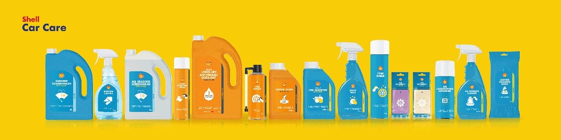 Produits Shell Car Care : lave-glace, nettoyant vitre, liquide de refroidissement, shampoing auto, nettoyant pneus et intérieur voiture.