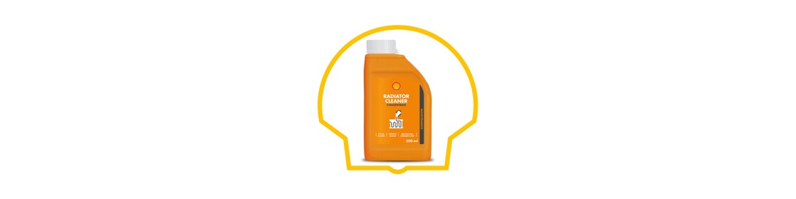 Bouteille de nettoyant radiateur Shell Car Care de 500 ml, conçue pour éliminer les résidus et améliorer le système de refroidissement moteur